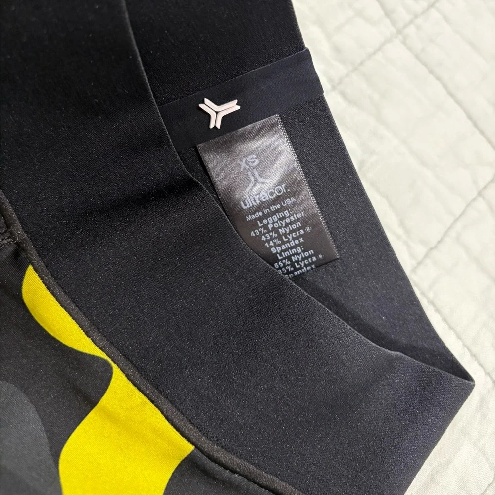 Ultracor Black Yellow Camo Star Legging Size XS